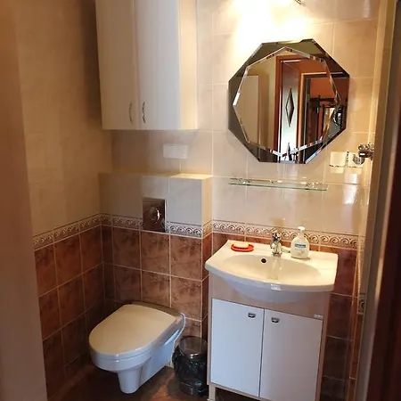 Zacisze I Prázdninový dům