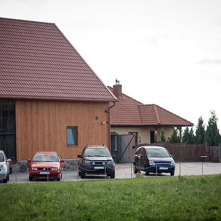 Zacisze I Prázdninový dům